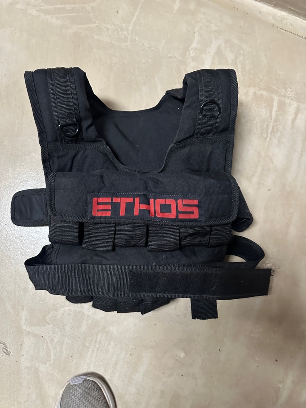 ETHOS Black Adjustable Weighted Vest for Men